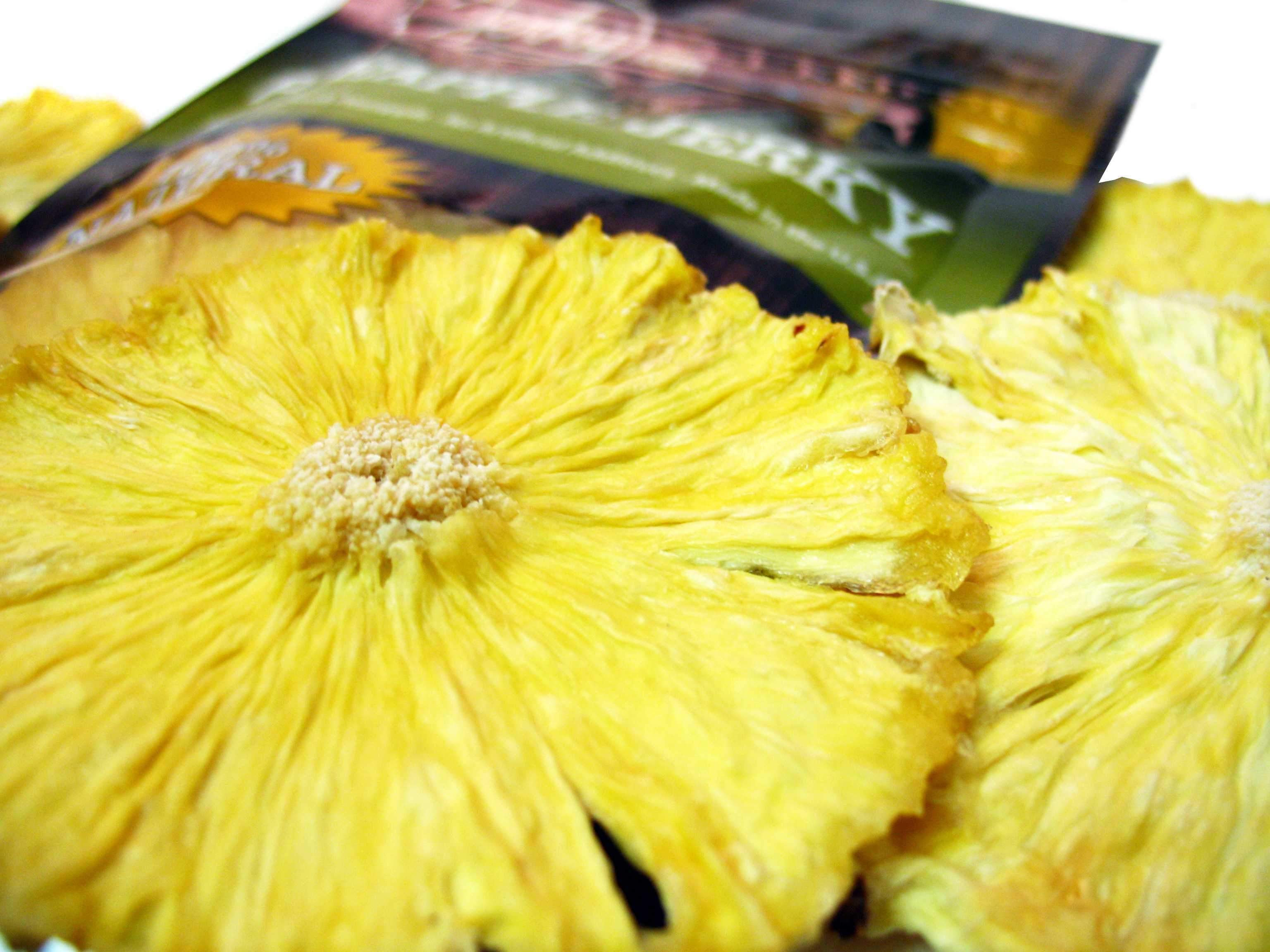 All-Natural Pineapple Jerky - Image 4